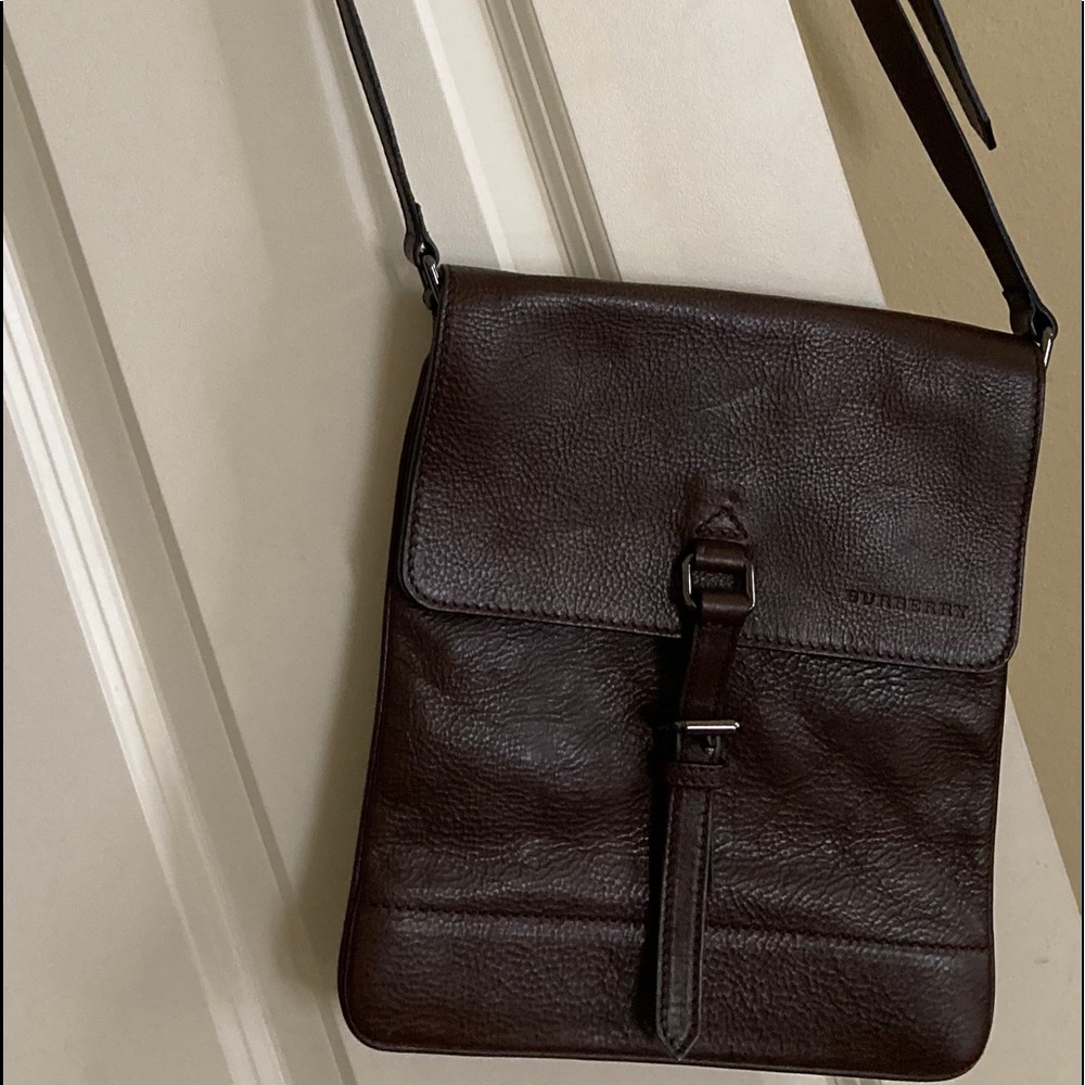 NWOT Burberry Brown Pebbled Leather Crossbody Bag